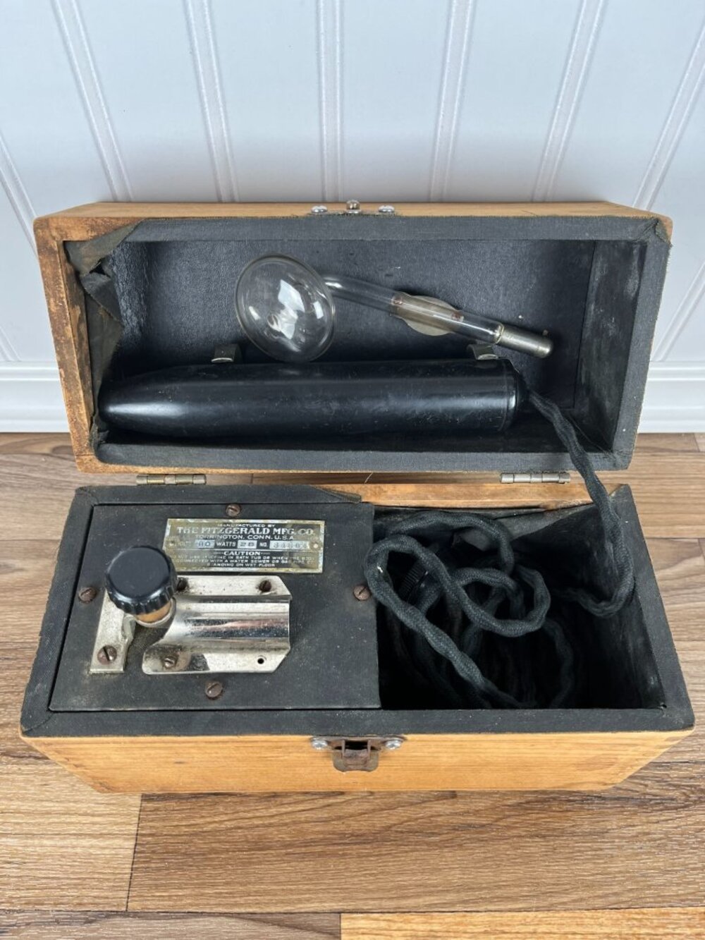 Antique Fitzgerald Mfg Violet Ray Quack Machine RARE Device - Picture 8 of 11